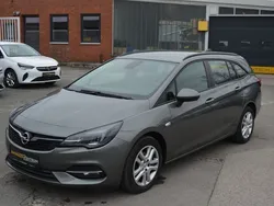 Grau Gebraucht 2020 Opel Astra Kombi | 11.900 € (Guter Preis)