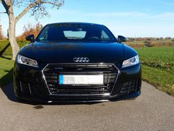 Schwarz Gebraucht 2015 Audi TT Ambiente Coupé | 21.900 €