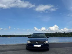 Blau Gebraucht 2012 VW Jetta Trendline Limousine | 5.700 € (Guter Preis)
