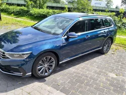 Blau Gebraucht 2020 VW Passat GTE Kombi | 26.000 € (Etwas zu teuer)