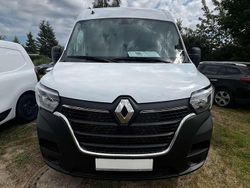 Mineralweiß Gebraucht 2023 Renault Master Van | 28.750 € (Fairer Preis)