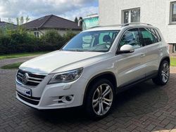 Candyweiß Gebraucht 2010 VW Tiguan Sport SUV | 11.490 € (Teuer)