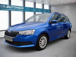 Blau Gebraucht 2022 Skoda Fabia Ambition Kombi | 12.260 € (Guter Preis)