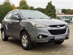 Grau Gebraucht 2013 Hyundai ix35 Edition SUV | 11.490 € (Fairer Preis)