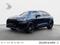 Waitomoblau metallic Neu 2025 Audi Q8 Sport SUV | 118.870 €