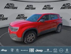 Solid red clear coat Neu 2025 Jeep Avenger Longitude SUV | 24.579 € (Guter Preis)