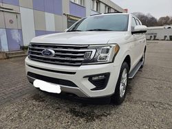 Weiß Gebraucht 2020 Ford Expedition XLT SUV | 31.998 €