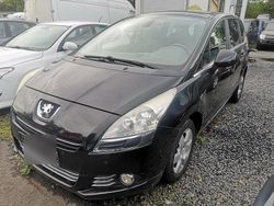 Schwarz Gebraucht 2011 Peugeot 5008 Kombi | 2.800 € (Guter Preis)