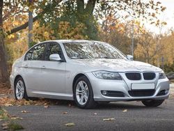 Silber Gebraucht 2009 BMW 320 Comfort Edition Limousine | 6.500 € (Fairer Preis)