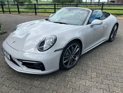 Grau Gebraucht 2021 Porsche 911 Carrera 4 Cabriolet Cabrio | 139.000 €