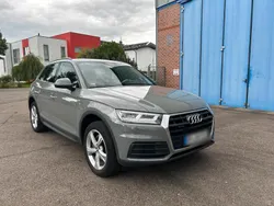 Grau Gebraucht 2019 Audi Q5 SUV | 27.500 € (Guter Preis)