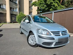 Silber Gebraucht 2005 VW Golf V Limousine | 2.650 € (Fairer Preis)