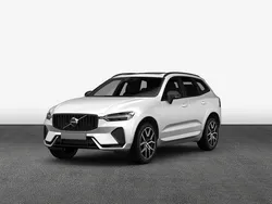 Weiß Gebraucht 2022 Volvo XC60 Momentum SUV | 32.430 € (Guter Preis)