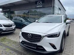 Weiß Gebraucht 2019 Mazda CX-3 Exclusive-Line SUV | 15.800 € (Fairer Preis)