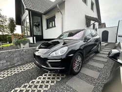 Schwarz Gebraucht 2010 Porsche Cayenne Turbo SUV | 28.000 € (Superpreis)