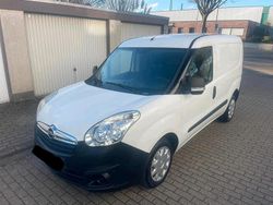 Weiß Gebraucht 2014 Opel Combo Abholung | 3.950 € (Fairer Preis)