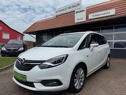 Weiß Gebraucht 2018 Opel Zafira Innovation Van / Kleinbus | 15.990 € (Fairer Preis)