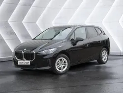 Schwarz Gebraucht 2025 BMW 218 Active Tourer Van / Kleinbus | 35.400 € (Fairer Preis)
