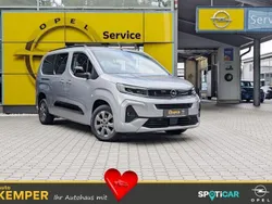 Grey metallic Gebraucht 2024 Opel Combo Life Van / Kleinbus | 31.650 € (Teuer)