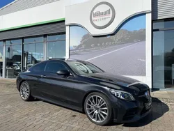 Grün Gebraucht 2018 Mercedes C300 AMG line Coupé | 31.491 € (Etwas zu teuer)