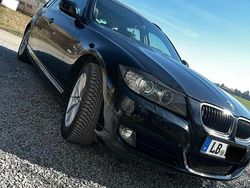 Schwarz Gebraucht 2011 BMW 318 Limousine | 6.000 € (Fairer Preis)