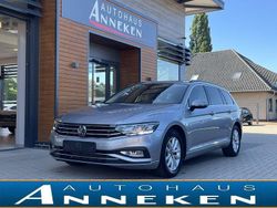 Silber Gebraucht 2023 VW Passat Business Kombi | 22.950 € (Fairer Preis)