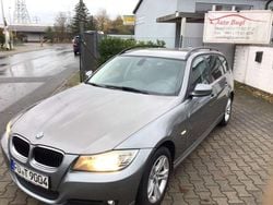 Grau Gebraucht 2010 BMW 318 Kombi | 3.999 € (Guter Preis)