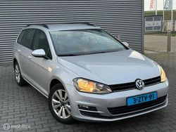 Grau Gebraucht 2015 VW Golf VII Highline Kombi | 4.900 € (Guter Preis)
