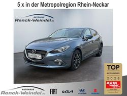 Blau Gebraucht 2016 Mazda 3 Nakama Limousine | 12.989 € (Teuer)