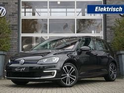 Schwarz Gebraucht 2015 VW e-Golf R-line Kleinwagen | 12.950 € (Teuer)