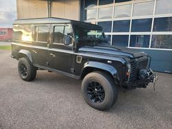 Schwarz Gebraucht 2013 Land Rover Defender SUV | 43.999 €