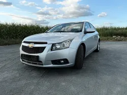 Silber Gebraucht 2010 Chevrolet Cruze Limousine | 1.699 € (Guter Preis)