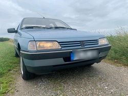 Blau Gebraucht 1991 Peugeot 405 Limousine | 2.500 €