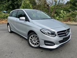 Silber Gebraucht 2018 Mercedes B180 Style Van / Kleinbus | 16.900 € (Guter Preis)