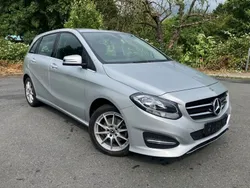 Silber Gebraucht 2018 Mercedes B180 Style Van / Kleinbus | 17.600 € (Guter Preis)