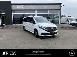 Bergkristallweiß metallic Gebraucht 2020 Mercedes EQV300 Avantgarde Van / Kleinbus | 40.570 € (Etwas zu teuer)