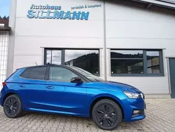 Raceblau metallic Neu 2024 Skoda Fabia Style Kleinwagen | 22.690 € (Fairer Preis)