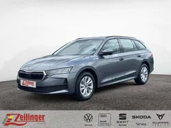 Grau Neu 2025 Skoda Octavia Essence Kombi | 29.945 € (Superpreis)