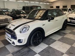 Weiß Gebraucht 2015 Mini Cooper S Kleinwagen | 15.999 € (Fairer Preis)