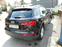 Mytosschwarz Gebraucht 2018 Audi Q5 SUV | 27.500 € (Guter Preis)