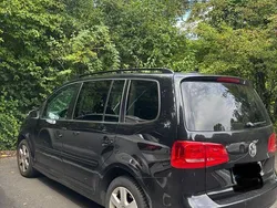 Schwarz Gebraucht 2012 VW Touran Van / Kleinbus | 5.500 € (Guter Preis)