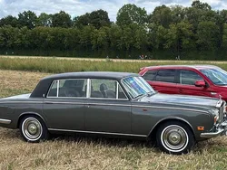 Grau Gebraucht 1971 Rolls Royce Silver Shadow Limousine | 21.999 €
