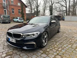 Blau Gebraucht 2017 BMW M550 Performance Limousine | 39.900 € (Etwas zu teuer)