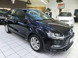 Schwarz Gebraucht 2016 VW Polo Comfortline Kleinwagen | 10.970 € (Fairer Preis)