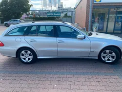 Silber Gebraucht 2004 Mercedes E320 Avantgarde Kombi | 6.900 € (Teuer)
