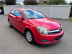 Rot Gebraucht 2008 Opel Astra GTC Innovation Coupé | 2.999 € (Guter Preis)