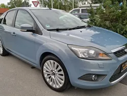 Grau Gebraucht 2008 Ford Focus Titanium Limousine | 4.950 € (Teuer)