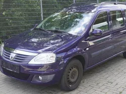 Blau Gebraucht 2010 Dacia Logan Limousine | 5.991 €