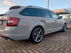 Grau Gebraucht 2020 Skoda Octavia RS Kombi | 21.300 € (Superpreis)