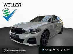 Alpinweiss iii (weiß) Gebraucht 2022 BMW 320e Comfort Edition Kombi | 32.850 € (Guter Preis)